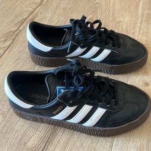 Adidas platform Sambas size 5.5 (woman’s)